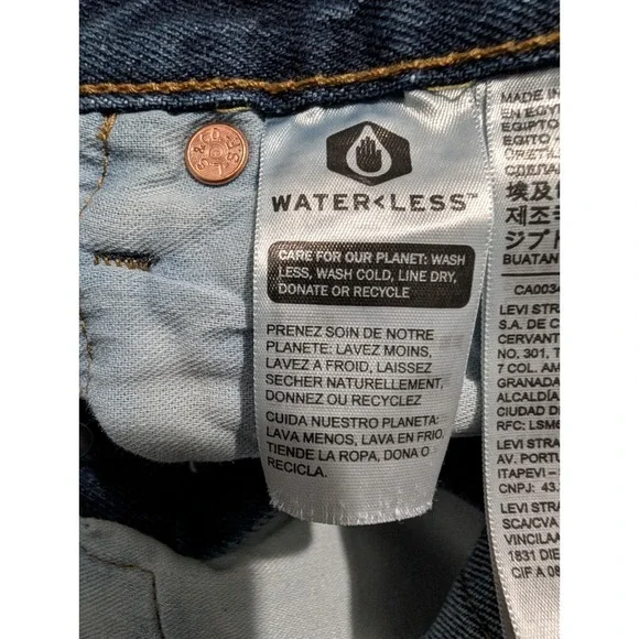 LEVI'S 501 Men's 33 x‎ 32 Button Fly Blue Denim Straight Leg Jeans - Picture 7 of 9